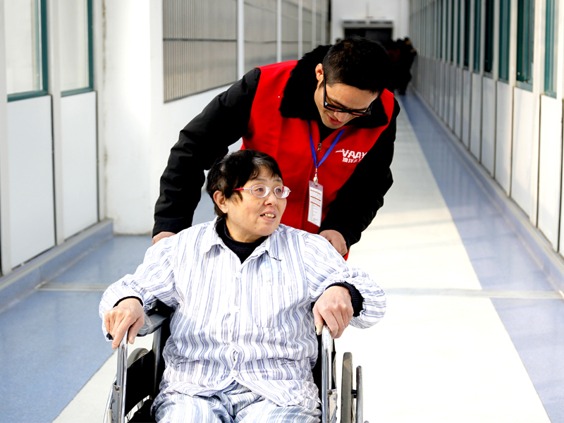 集善助行——爱心轮椅捐赠倡议书 